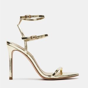 Steve Madden gold sandal heels. Size 6.